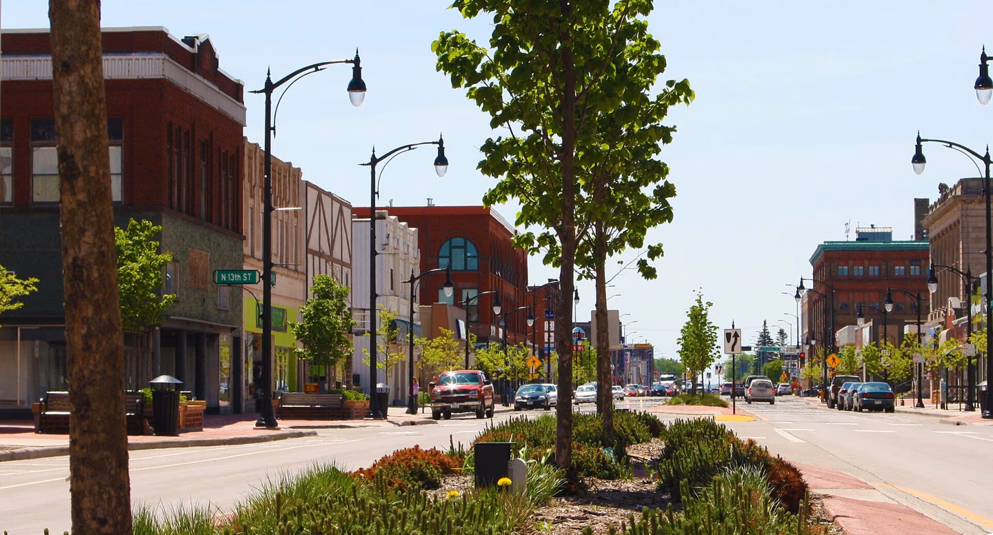 Tower Avenue, Superior.